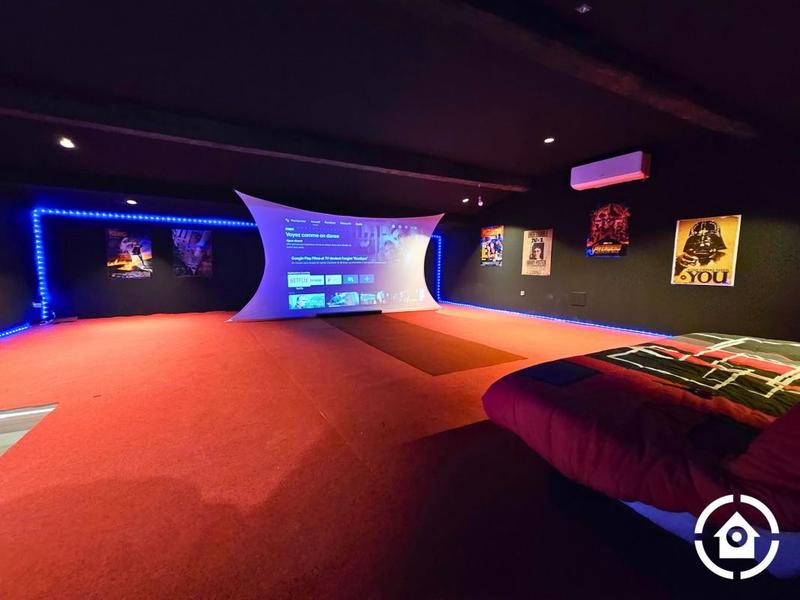 Maison ancienne - 498 m² - 11 pièces