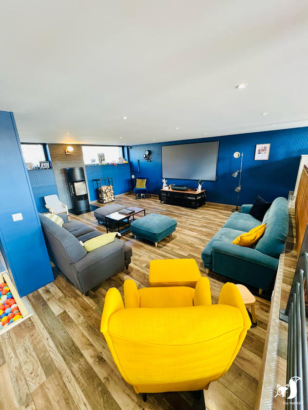 Maison - 300 m² - 8 pièces