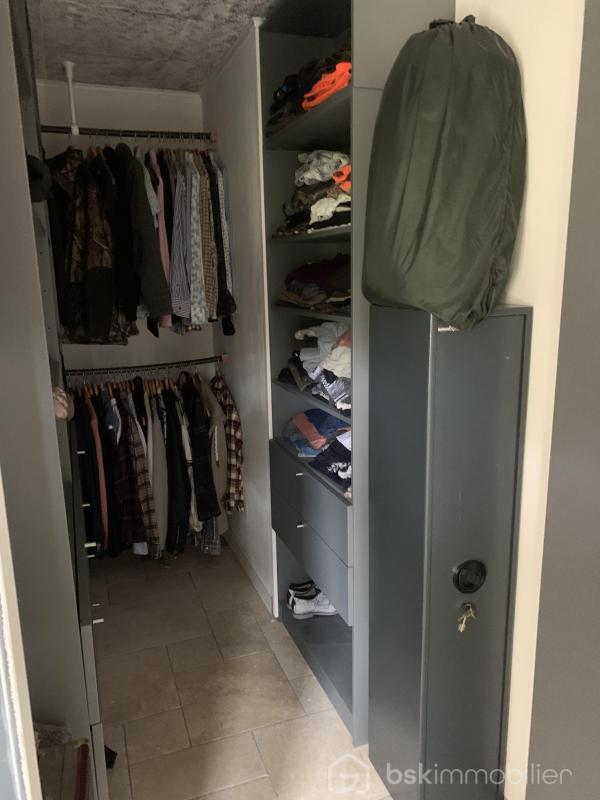 Propriété - 252 m² - 7 pièces