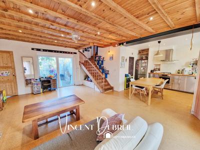 Maison - 110 m² - 6 pièces