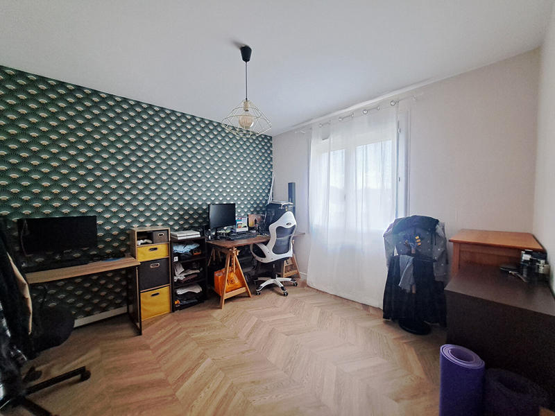 Maison - 102 m² - 5 pièces