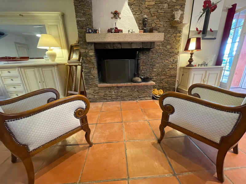 Propriété - 250 m² - 10 pièces