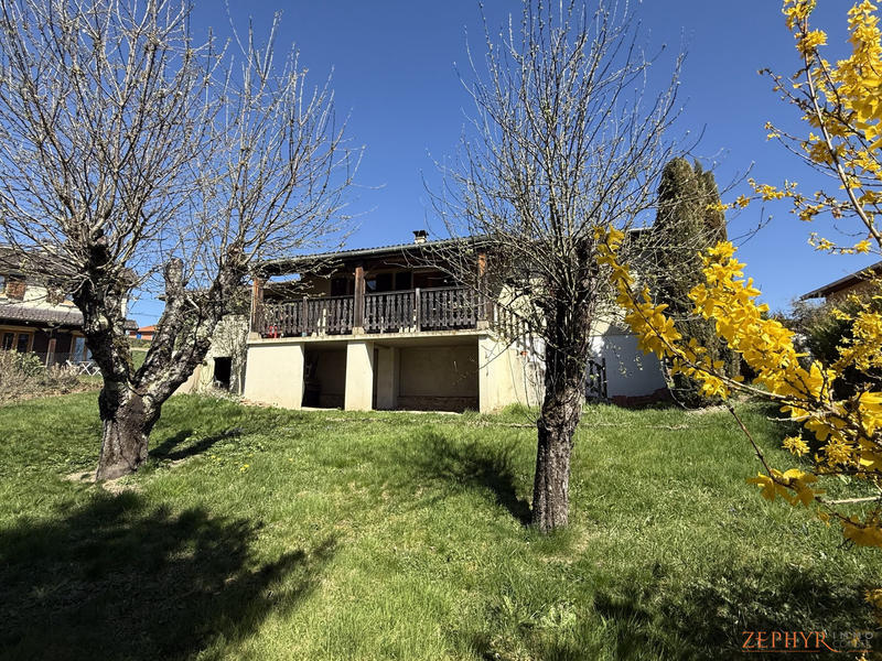 Villa - 90 m² - 4 pièces