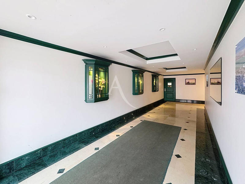 Appartement - 119 m² - 4 pièces