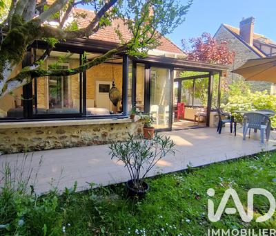 Maison - 129 m² - 6 pièces