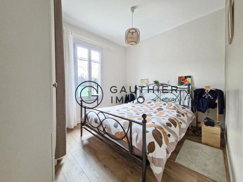 Maison - 75 m² - 5 pièces