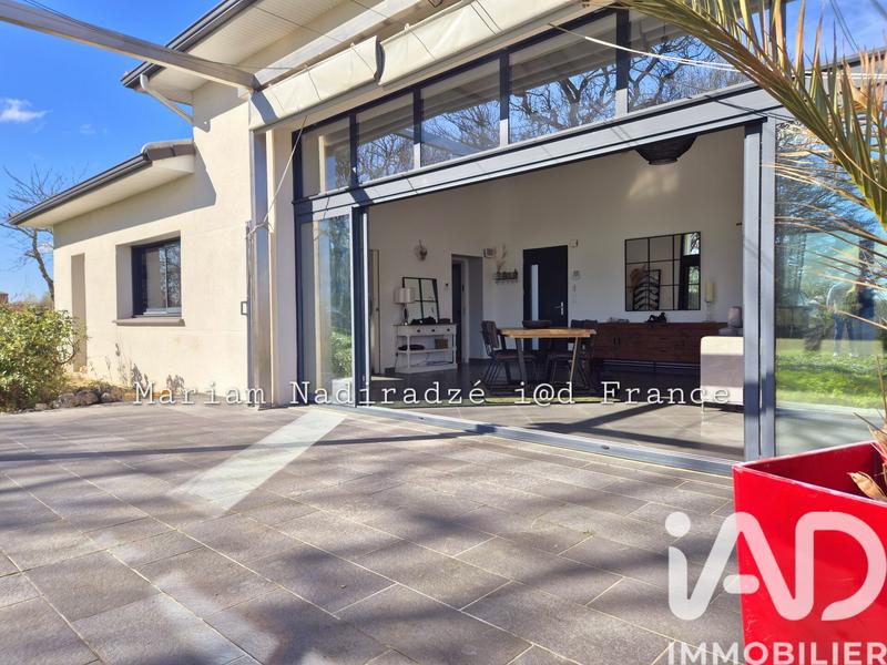 Maison - 167 m² - 5 pièces