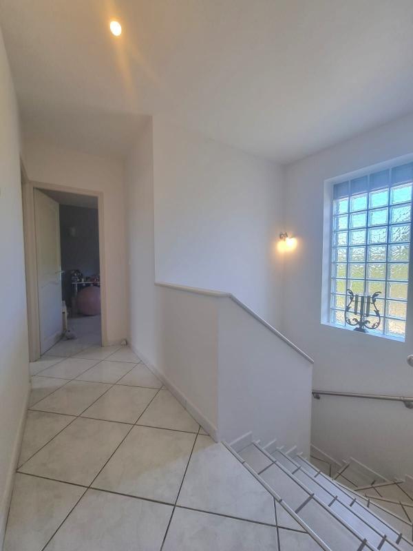 Maison - 130 m² - 4 pièces