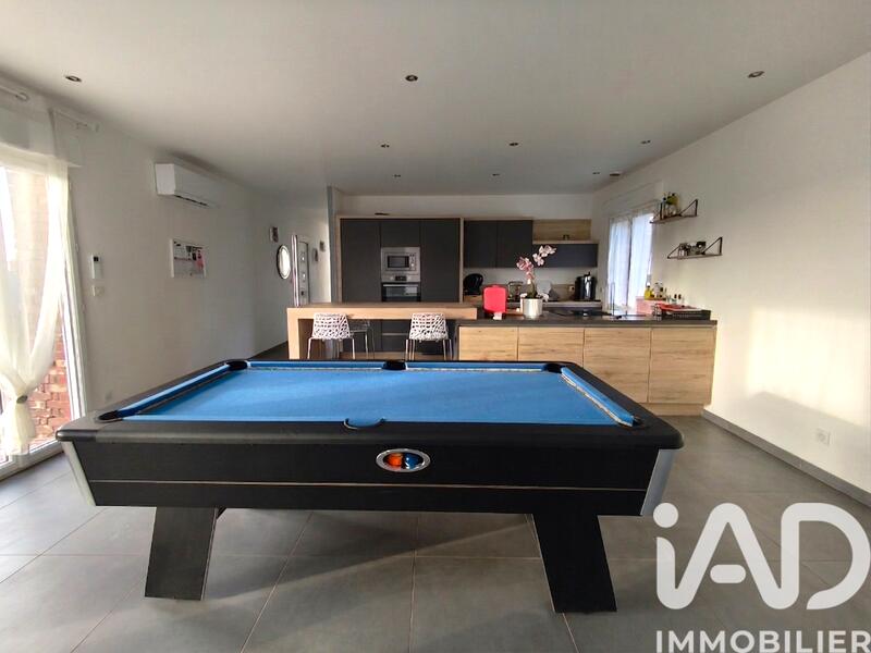 Maison - 196 m² - 6 pièces