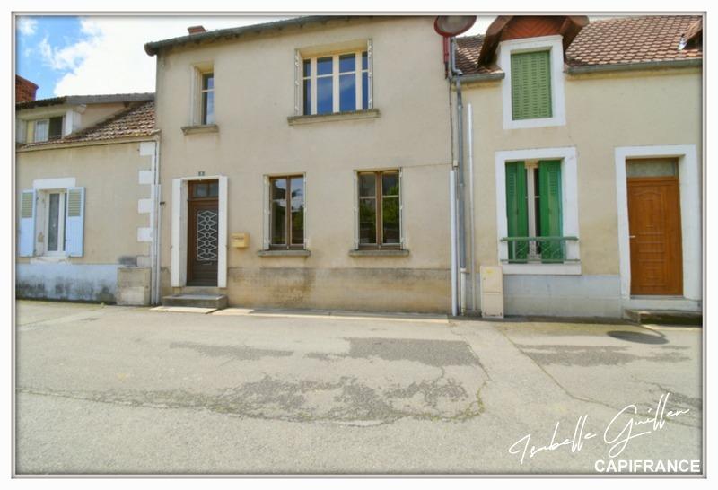 Maison - 98 m² - 3 pièces