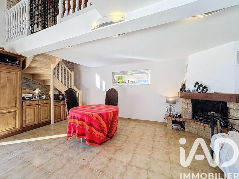 Maison - 96 m² - 4 pièces