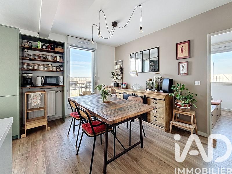 Appartement - 94 m² - 4 pièces