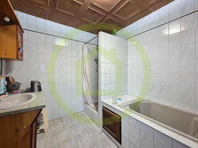 Maison - 121 m² - 5 pièces