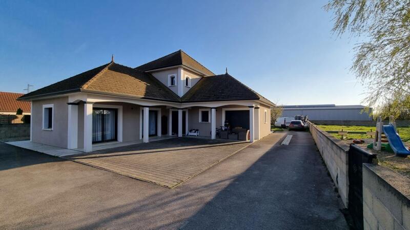 Villa - 150 m² - 7 pièces