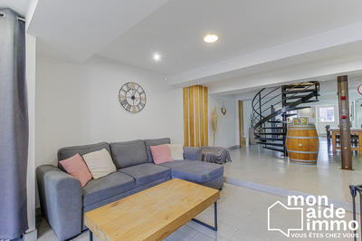 Maison - 144 m² - 5 pièces