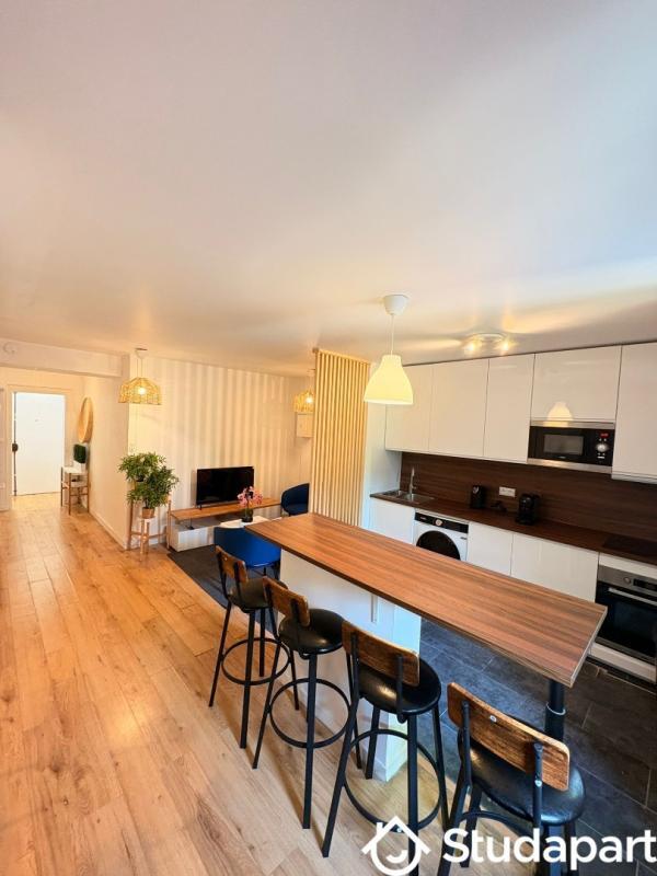 Chambre - 9 m² - 1 pièce