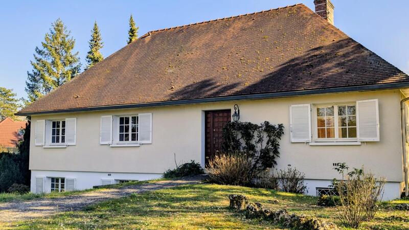 Maison - 166 m² - 8 pièces