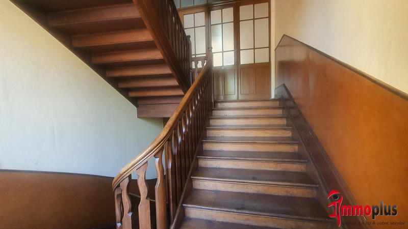 Appartement - 172 m² - 6 pièces