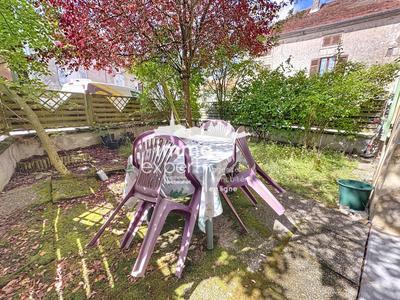 Duplex - 111 m² - 4 pièces