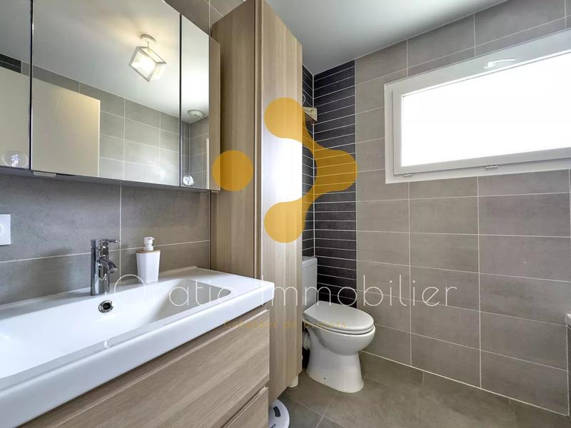 Maison - 104 m² - 5 pièces