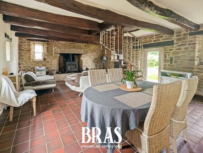 Maison - 110 m² - 6 pièces