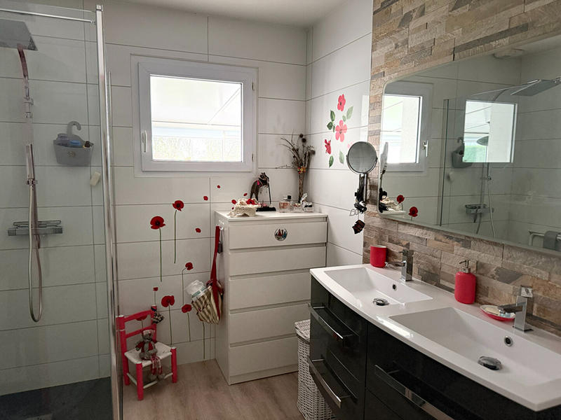 Maison - 90 m² - 4 pièces