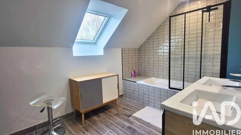 Maison - 175 m² - 6 pièces