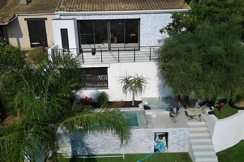 Maison - 109 m² - 2 pièces