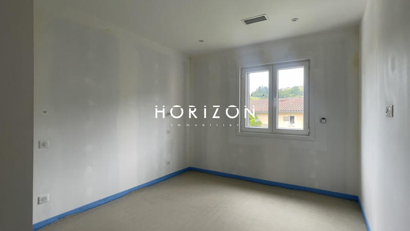 Maison contemporaine - 131 m² - 4 pièces