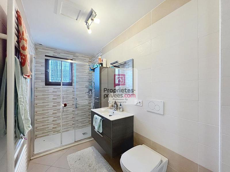 Maison - 172 m² - 7 pièces