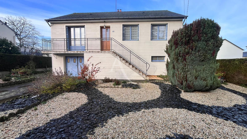 Maison - 77 m² - 5 pièces