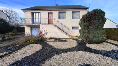 Maison - 77 m² - 5 pièces