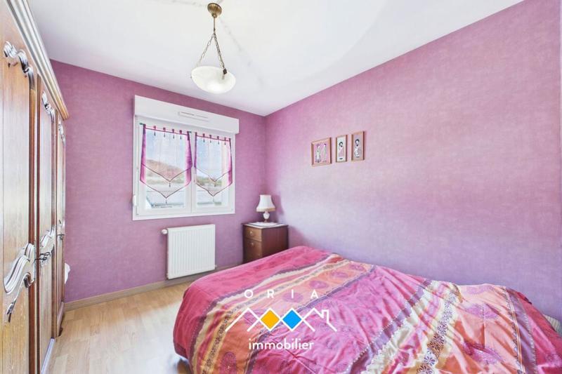 Maison - 180 m² - 9 pièces