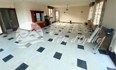 Appartement - 100 m² - 5 pièces