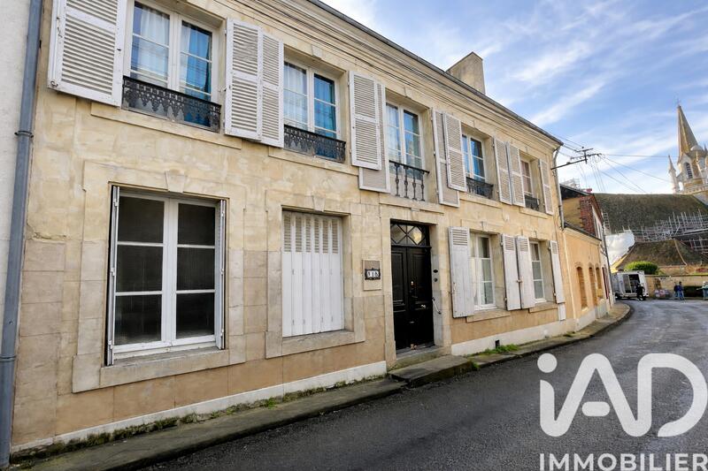 Maison de ville - 229 m² - 5 pièces