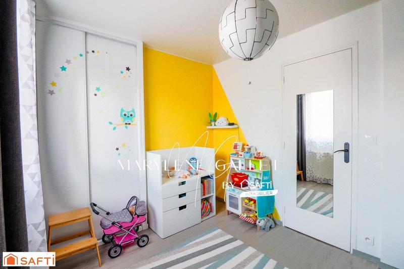 Maison - 111 m² - 5 pièces