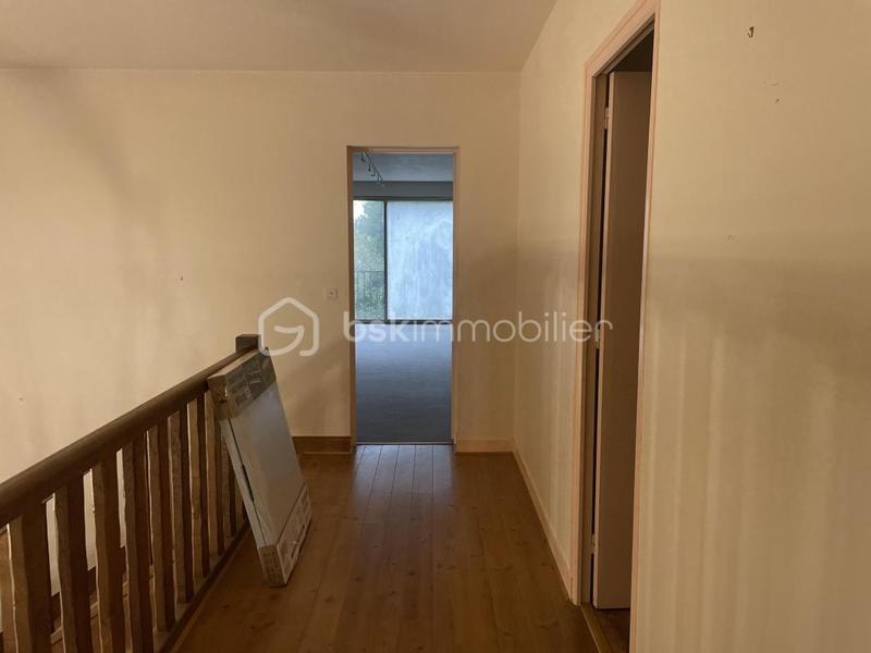 Demeure - 375 m² - 9 pièces