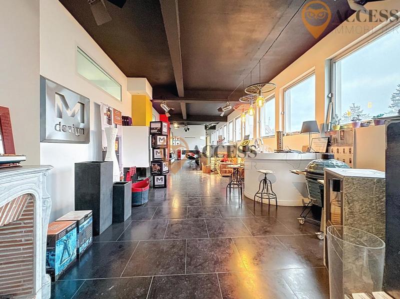 Local d'activité / Entrepôt - 345 m² - 4 pièces