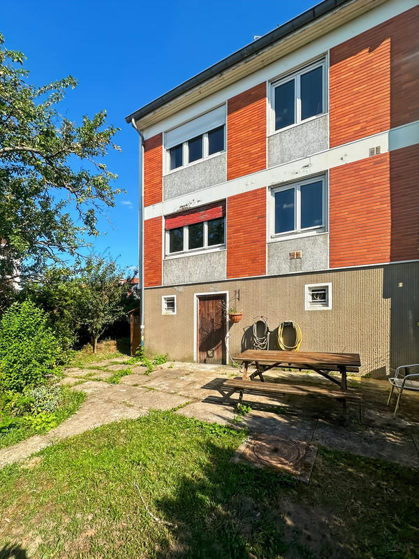 Maison - 91 m² - 5 pièces