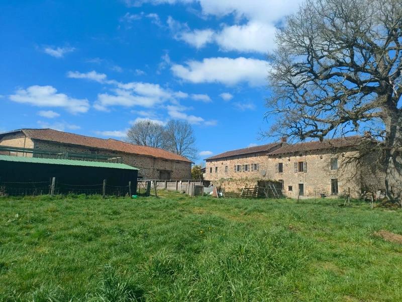 Ferme - 322 m² - 9 pièces