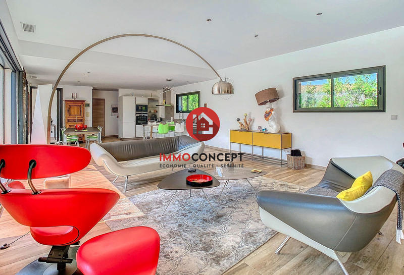 Villa - 146 m² - 5 pièces