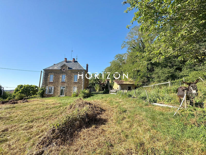 Maison ancienne - 160 m² - 6 pièces