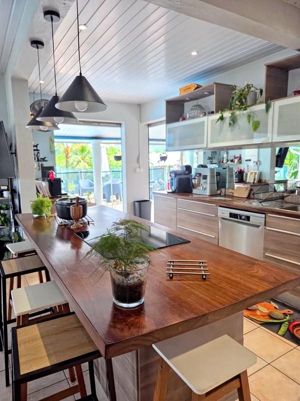 Maison - 146 m² - 6 pièces