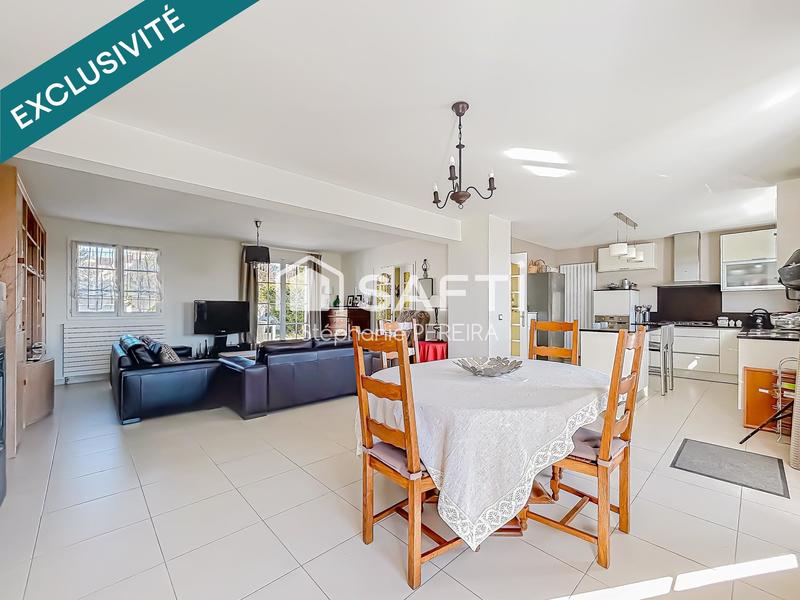 Maison - 144 m² - 7 pièces