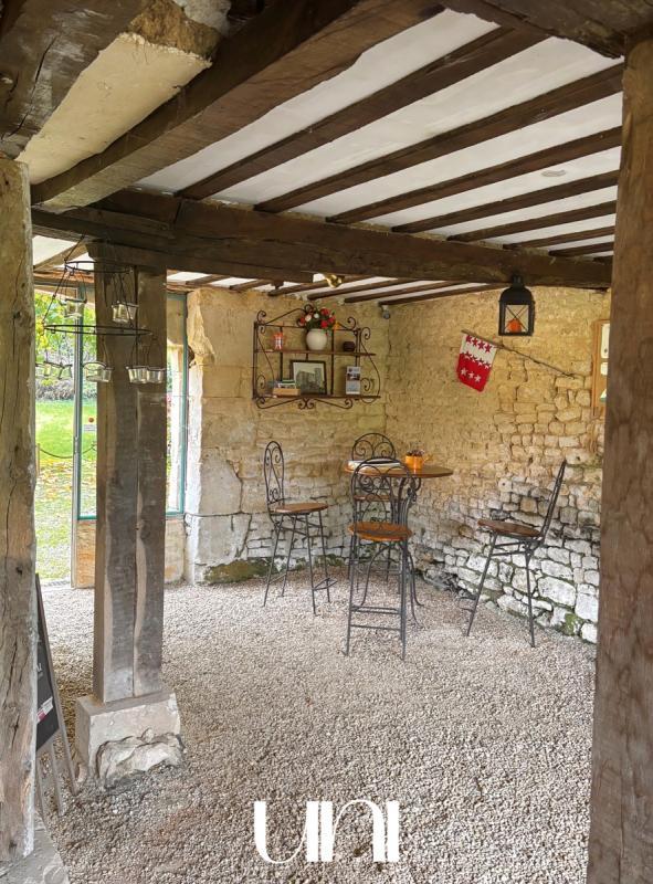 Maison - 341 m² - 10 pièces