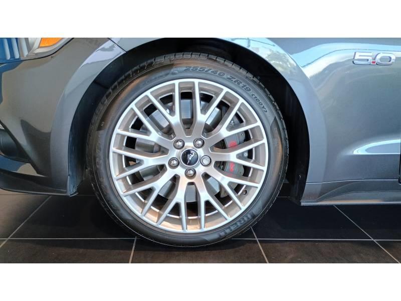 Ford Mustang Convertible V8 5.0 421 Gt