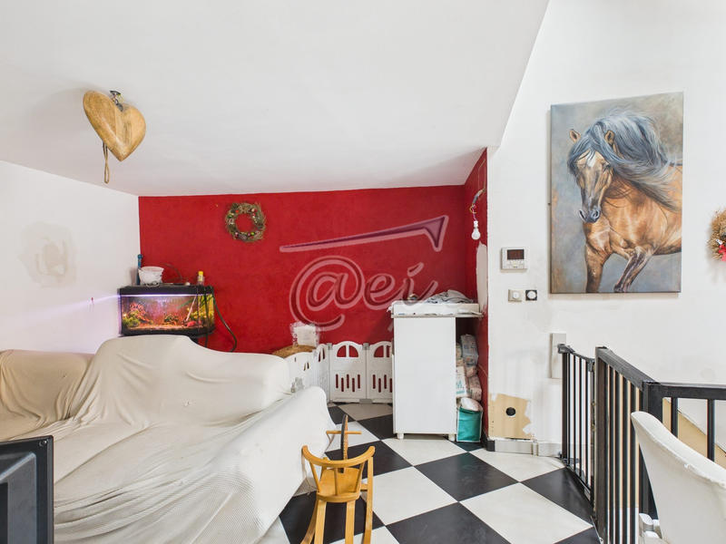 Maison - 87 m² - 5 pièces