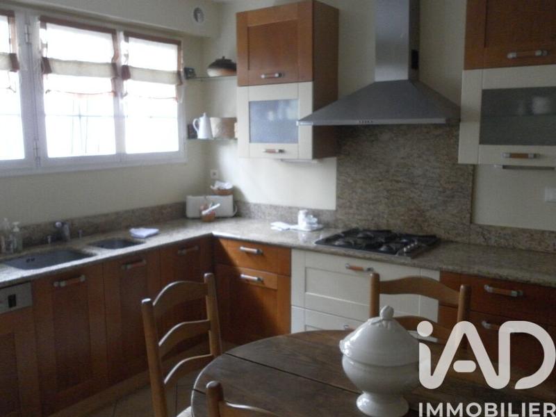 Maison de ville - 240 m² - 10 pièces