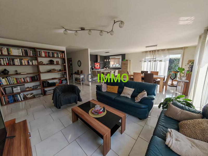 Maison - 140 m² - 6 pièces