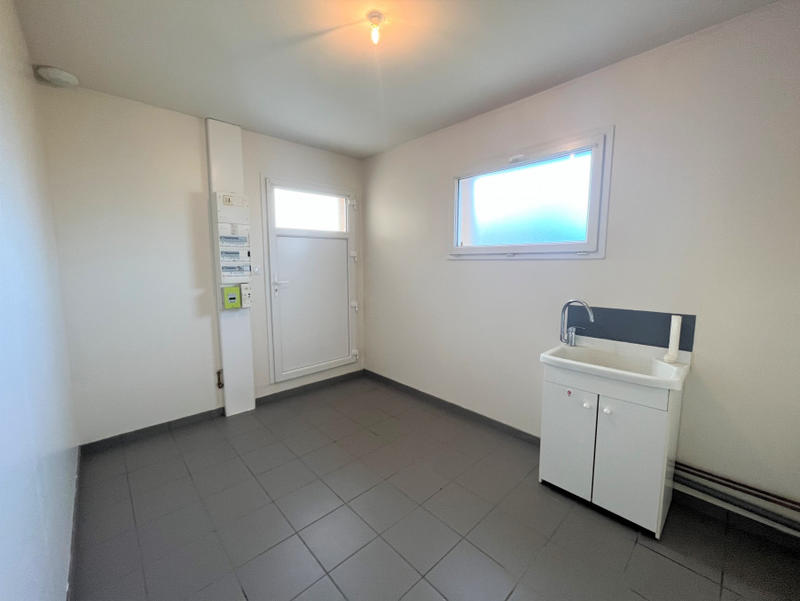 Maison - 99 m² - 4 pièces